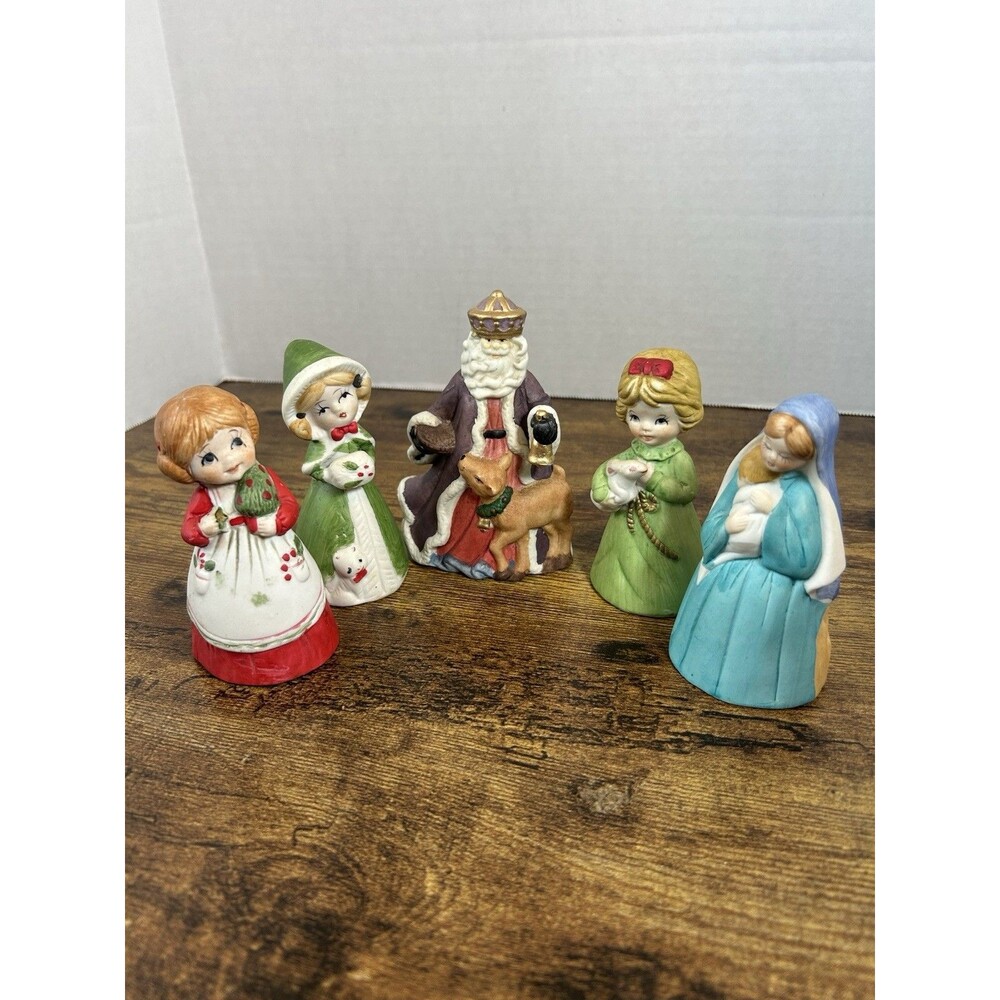 Vintage Christmas Ceramic Bell Lot Jasco Nativity Caroler Figurines Set of 5 - Picture 2 of 15